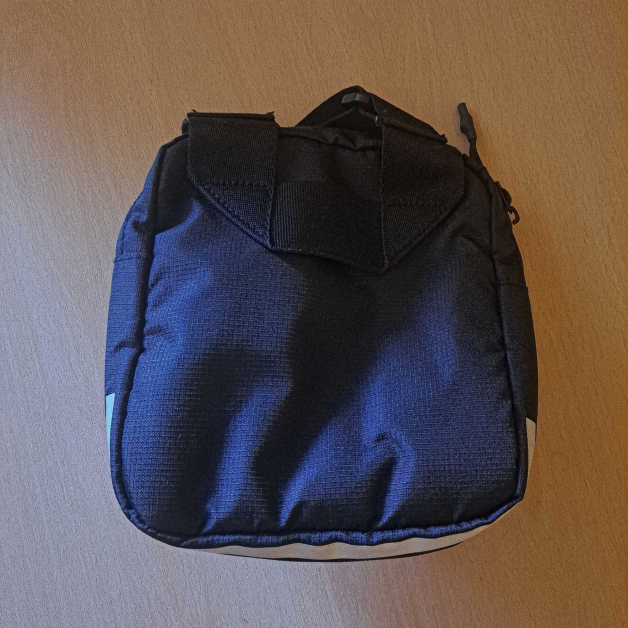 Saszetka ADIDAS - Classic Organizer - GU0889 - stan idealny
