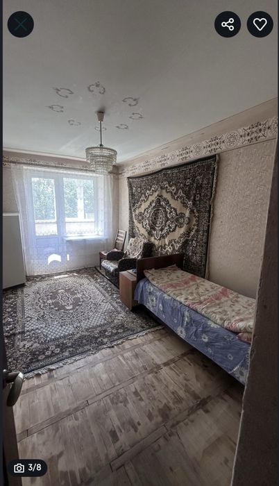 Продається трьокімнатна квартира по вул. В.Великого