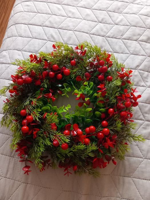 Wianek bożonarodzeniowy 35 cm