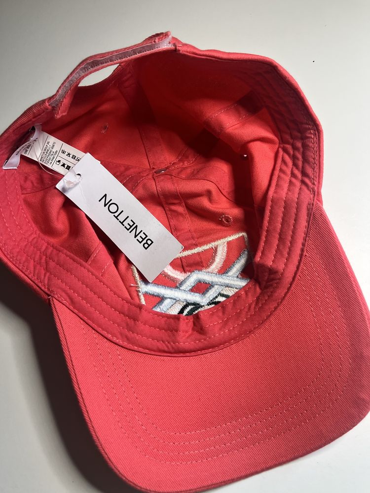 Boné da Benetton