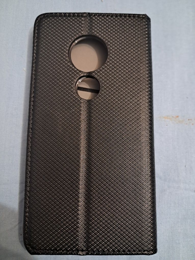 Etui na telefon Motorola G7 Play