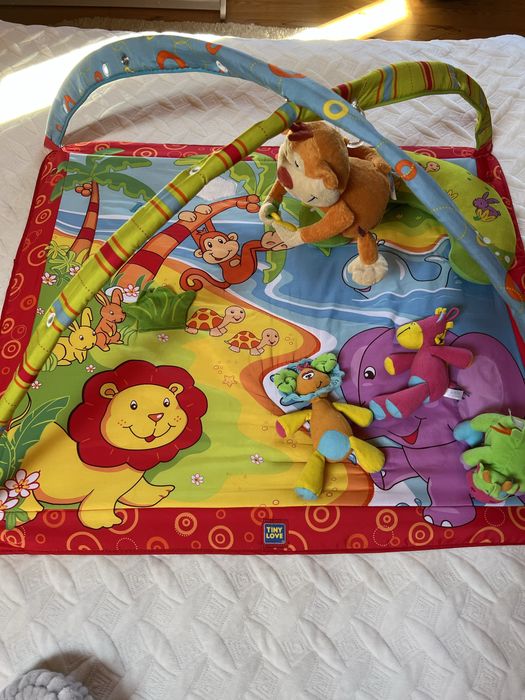 Розвиваючий килим