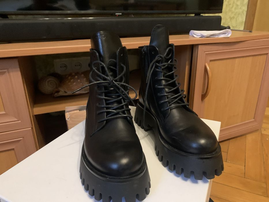 Ботинки, черевики натуральна шкіра 36р.