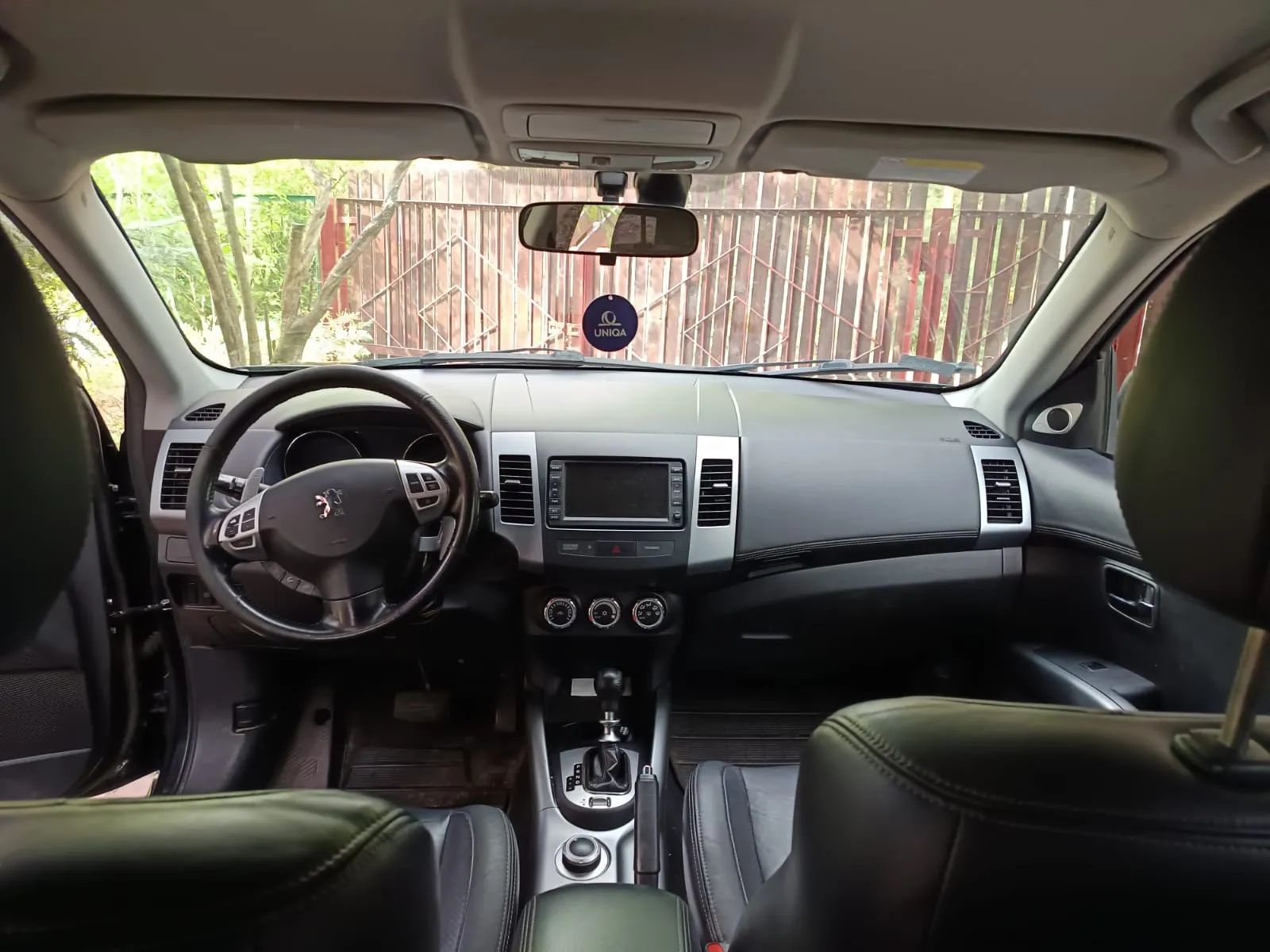 Peugeot 4007 PEUGEOT 4007 2.2 HDI Platinium Automat