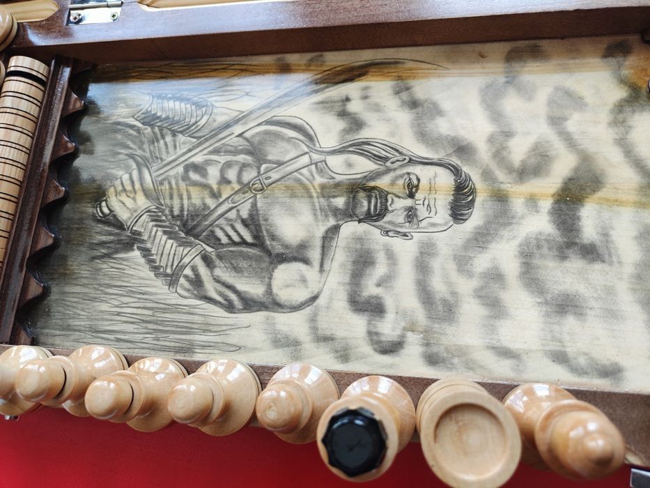 Продам нарды шахматы 520*520