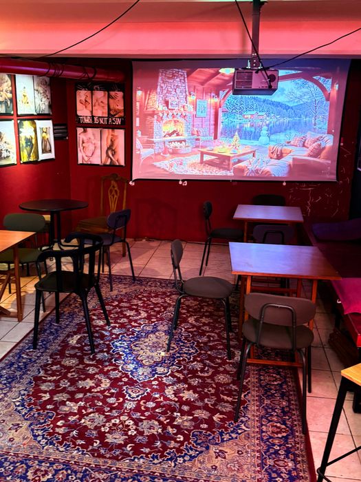 Espaço acolhedor com esplanada NORDIC bar & pizza PORTO64695011323651123