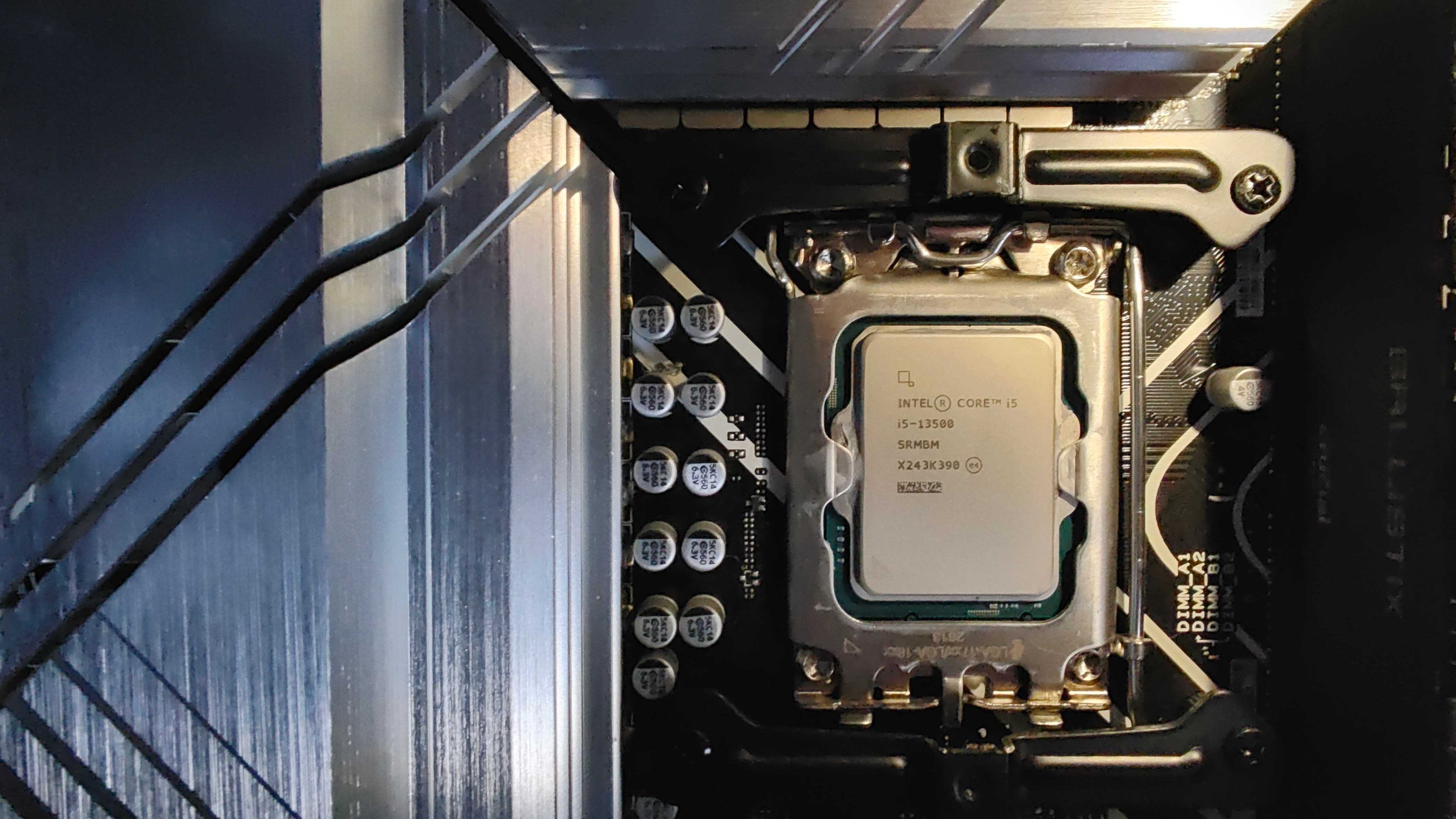 Процесор з графікою Intel i5-13500 сокет 1700 14 ядер