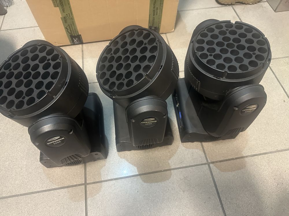 Głowy LED SHOWTEC Expression WASH ADJ głowa