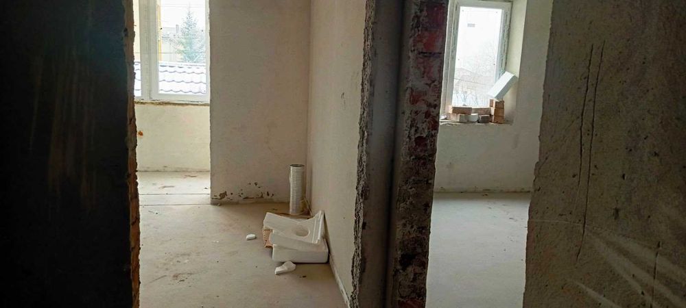 1-кім. Солонка вул. Наварійська, 29 1б/3ц 39.2 кв.м. Новобуд. зданий.