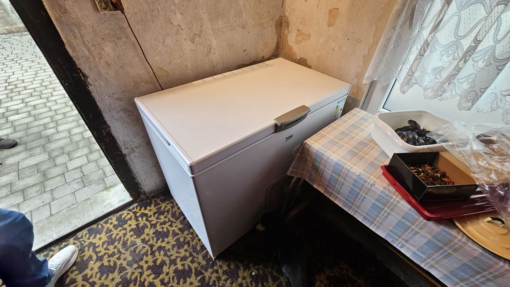 Zamrażarka.            .