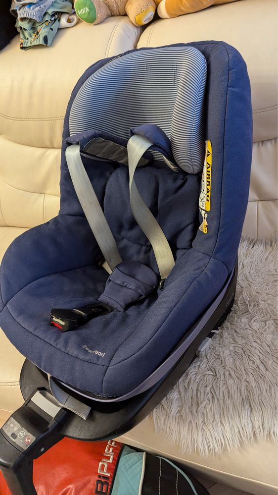 Автокресло Britax  Махі cosi 2Way Pearl от 3 мес до 4 лет