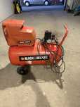 Kompresor 50 l Black&Decker