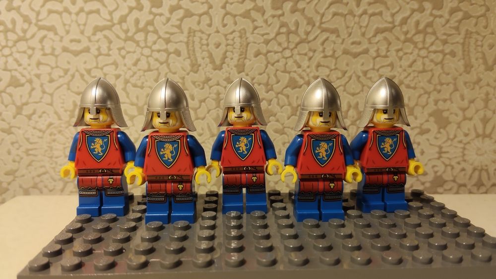 Lego minifiguras Castle vários tipos (ver fotos)