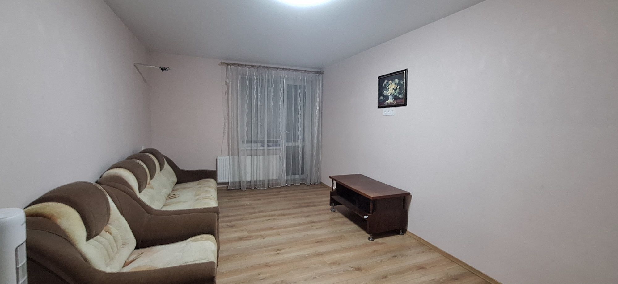 Здам 2 кім. квартиру вул Банківська.