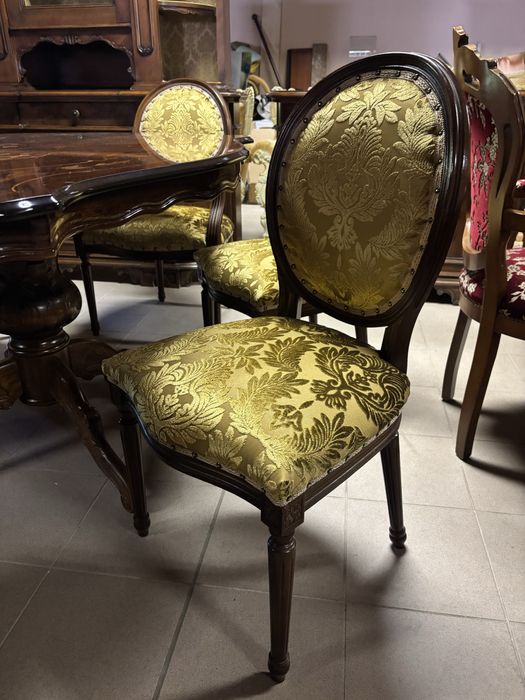 Stylowy Włoski Zestaw Stół 6 Krzeseł Nowa Tapicerka Meble Stylowe ital