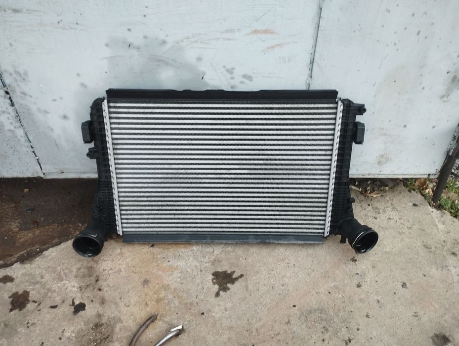 Интеркулер Passat B 6 B 7 CC Skoda 2.0 TDI