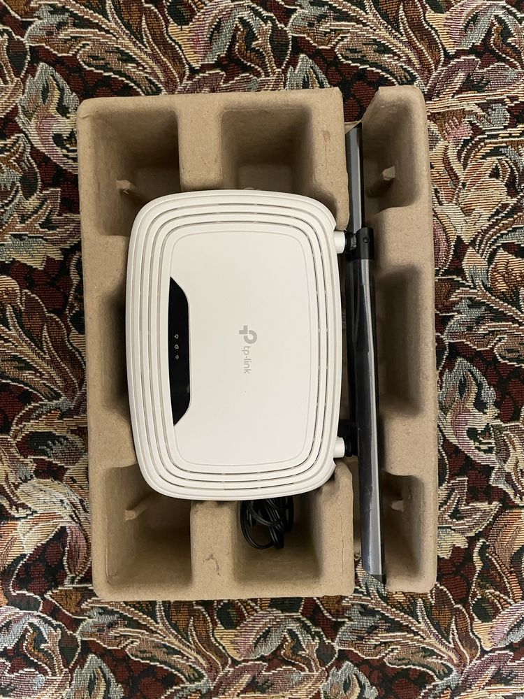 Роутер TP-LINK TL-WR841N
