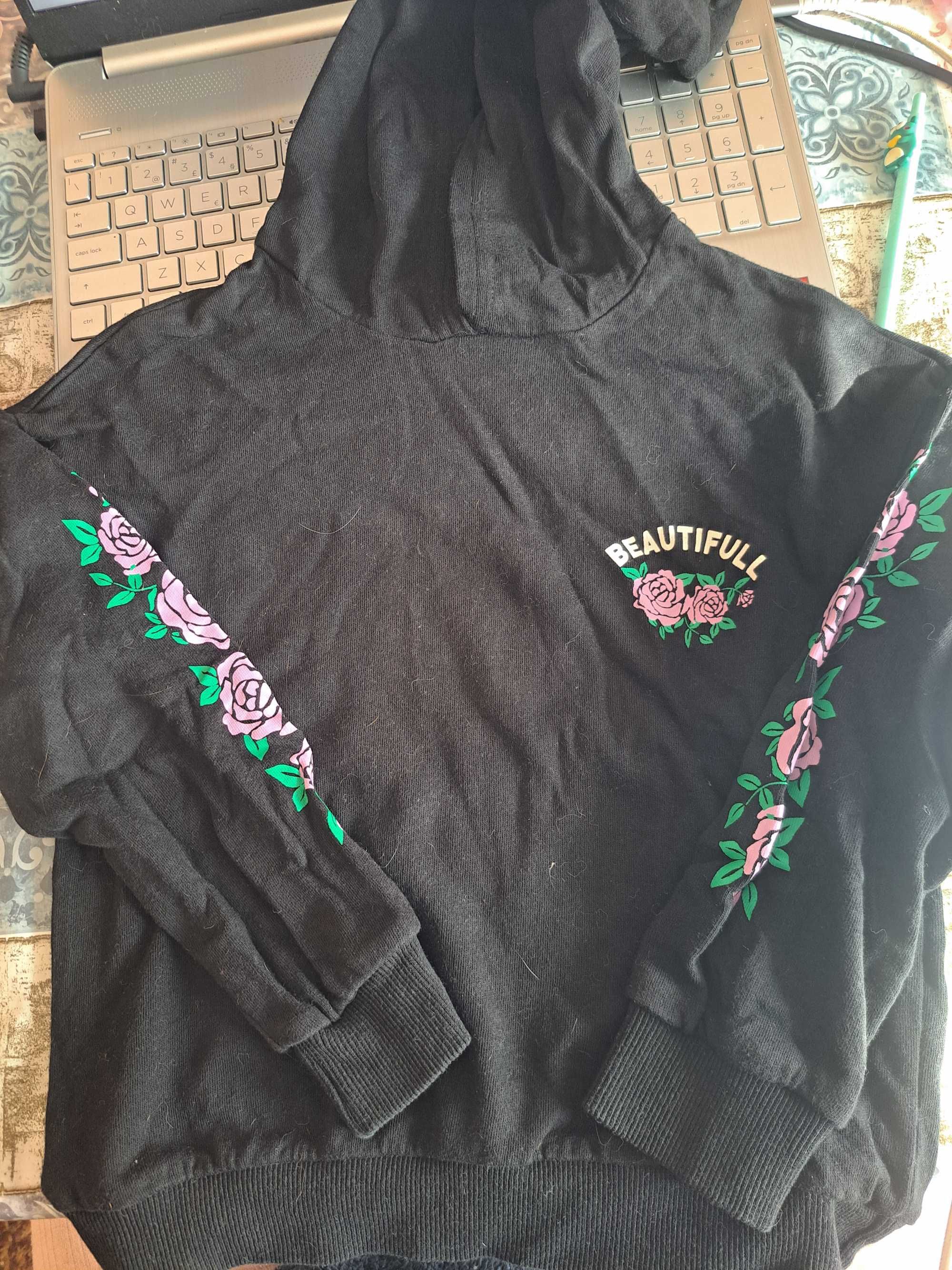 Varias peças de roupa a 1 € cada