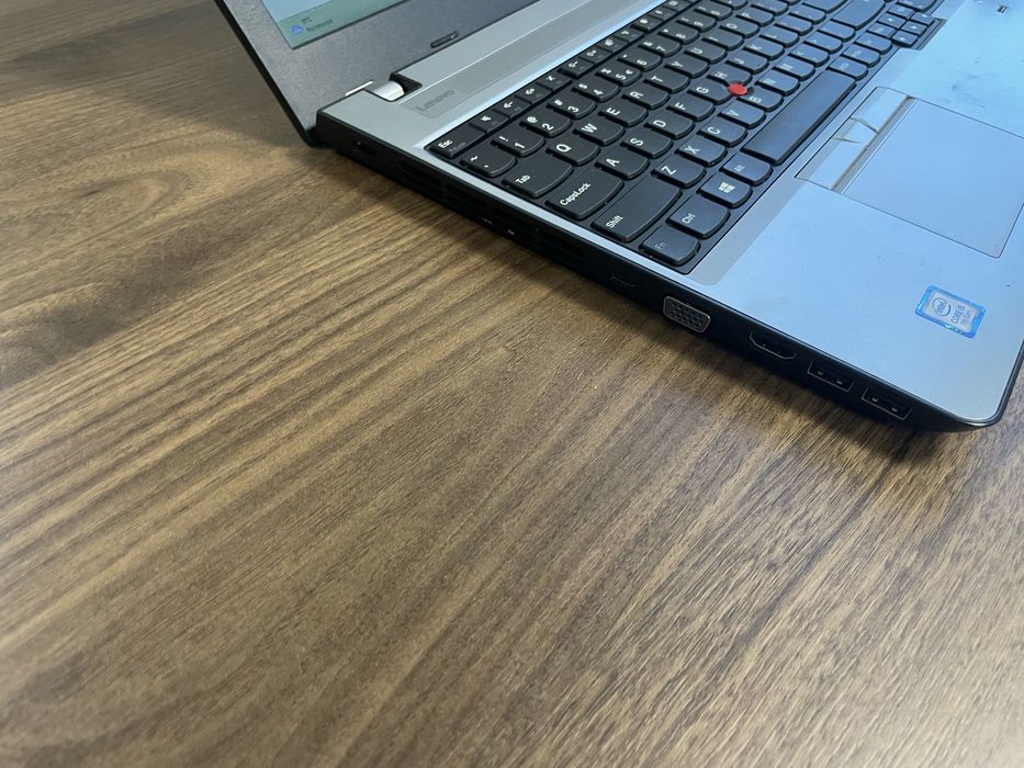 Laptop Lenovo E570 i5-7200U 8GB 128SSD Windows 11 Pro