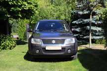 Suzuki Grand Vitara Stan dobry, relingi, alufelgi immobiliser, ABS, ASR, ESP, napęnd 4x4,