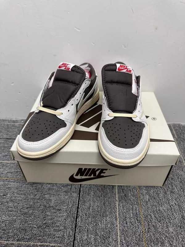 Jordan 1 Retro Low OG SP Travis Scott Reverse Mocha R-42