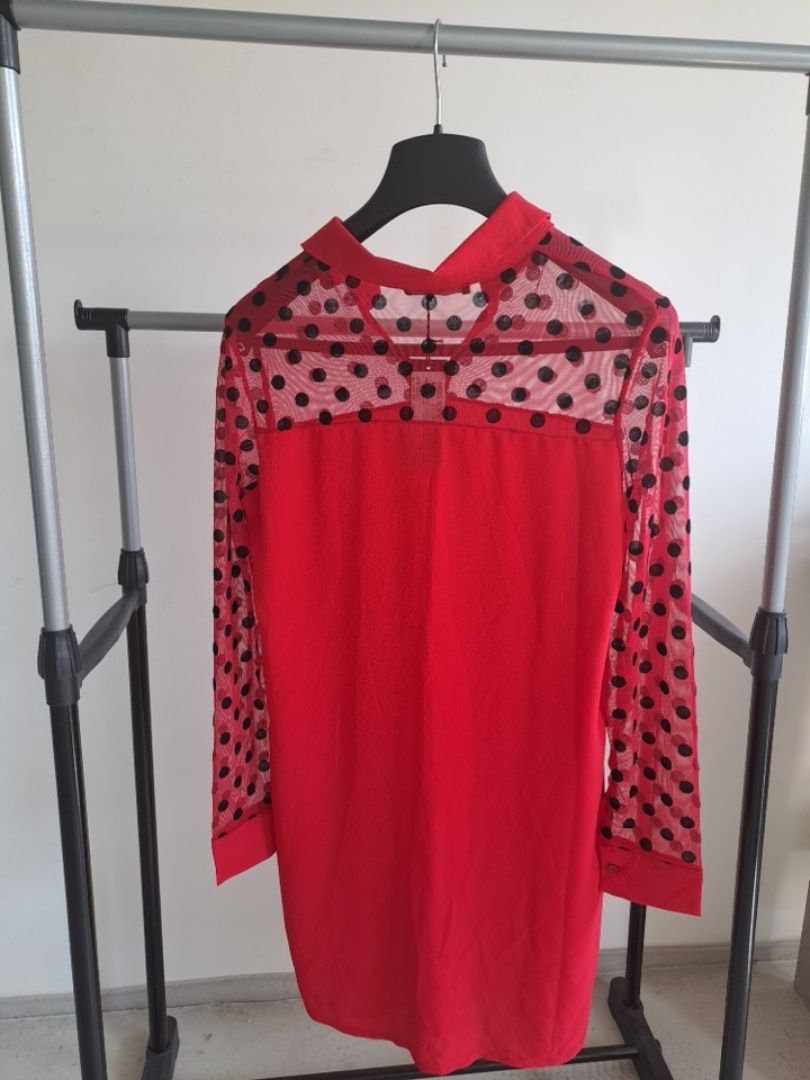 Червона сукня  з рукавами в чорний горох