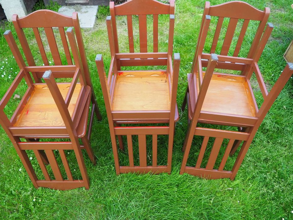 Krzesła używane w dobrym stanie