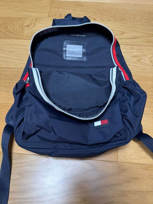 Plecak Tommy Hilfiger granatowy