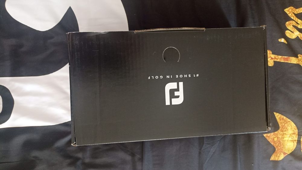 Sapato Tênis Profissional de Golf Marca FJ Tamanho 42,5