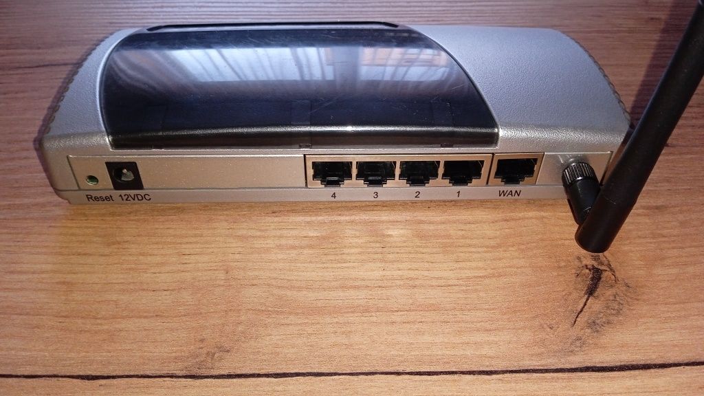 Router Edimax BR-6204Wg