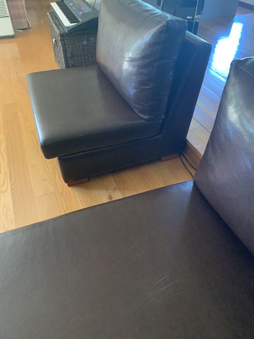 Sofa em pele novo