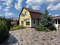 Продам 2х этажный дом, 3 комнаты, Новострой, гараж, беседка, бассейн