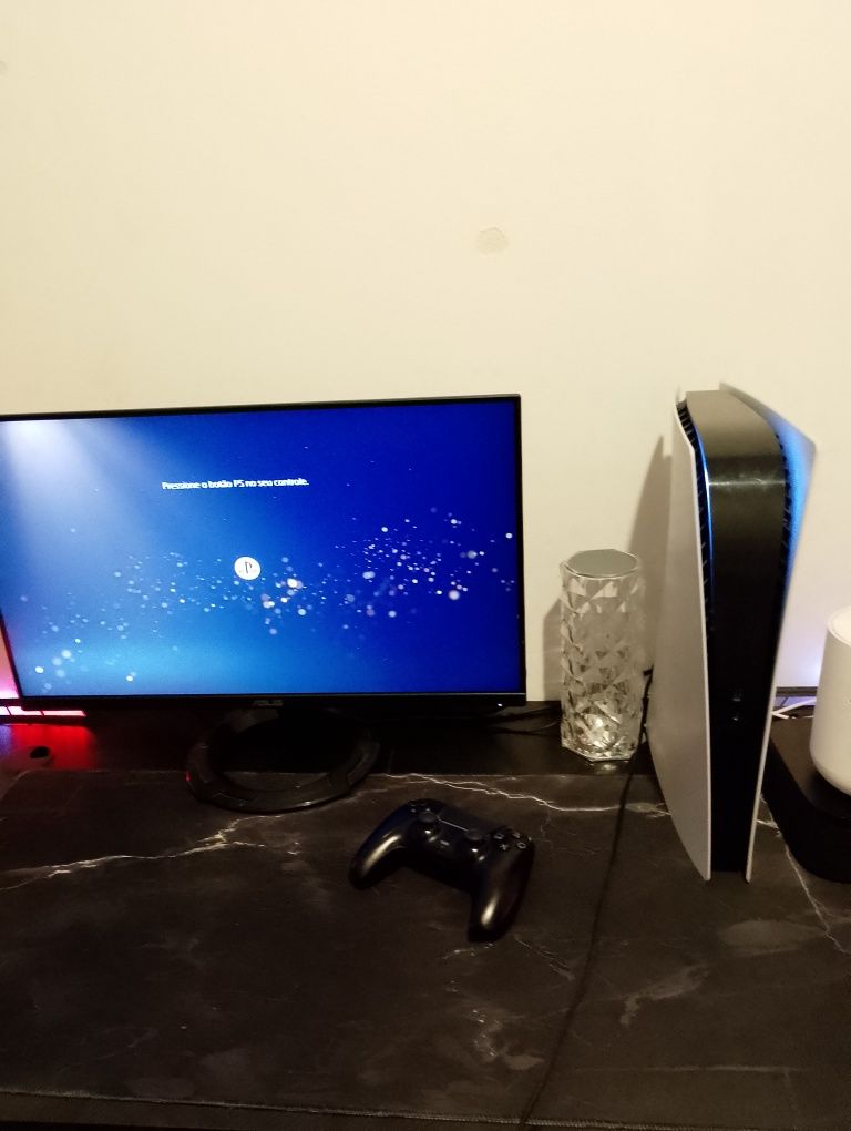 Conjunto gaming PS5/Monitor/Mesa
