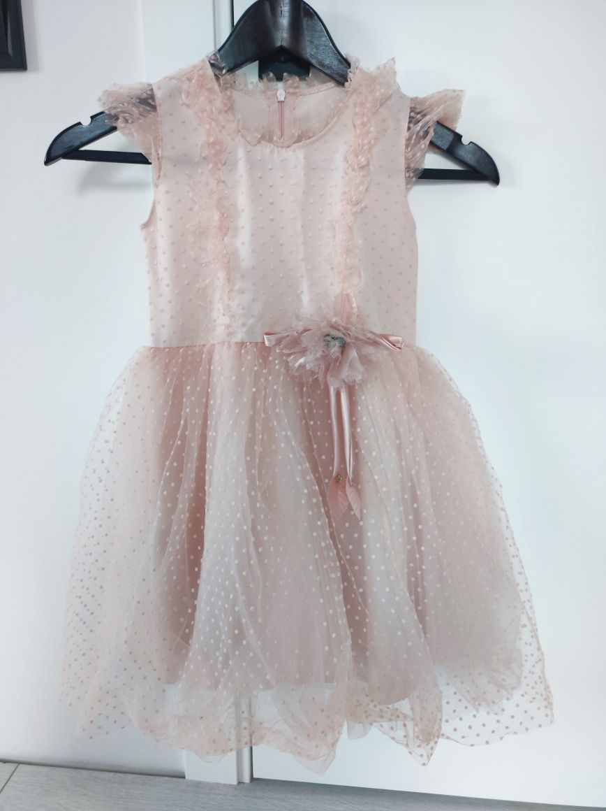 Святкова сукня для дівчинки, ріст 116-122