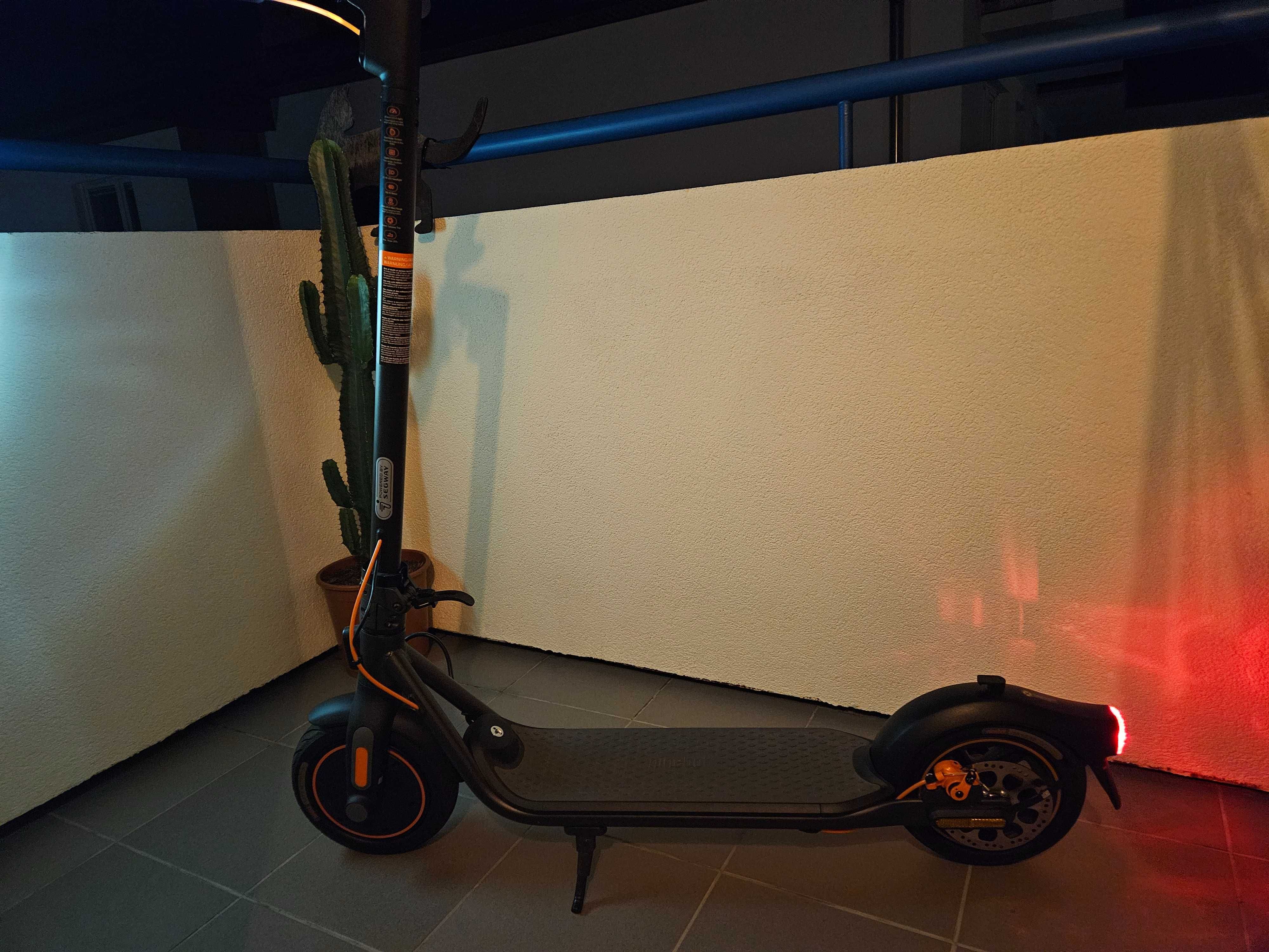 Hulajnoga elektryczna ninebot segway f40d II