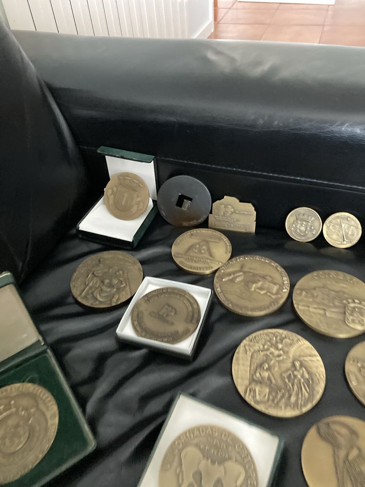 Conjunto de medalhas diversas