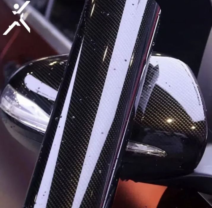 Автомобільна плівка 9Д карбон , карбон глянець