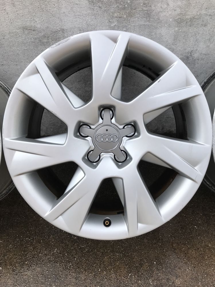Jantes Audi em 17 5x112 originais com centros
