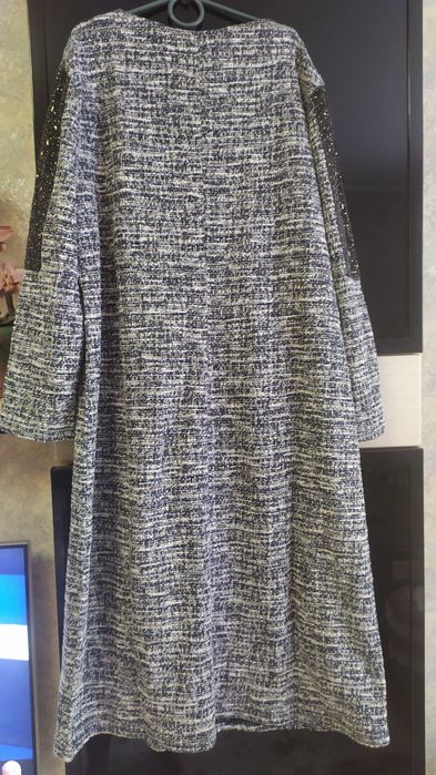 Нарядное платье 56р.