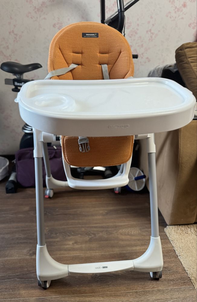 Стільчик для годування Peg Perego Prima Pappa follow me