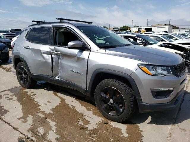 Jeep Compas Джип Компас 2017 2018 2019 2020 21 бампер с разборки
