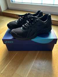 czarne buty sportowe Asics 38