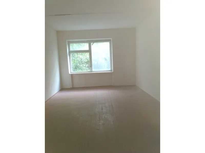 ПРОДАЖ - групи нежитлових приміщень, площею 984,5 кв.м. м.Сміла