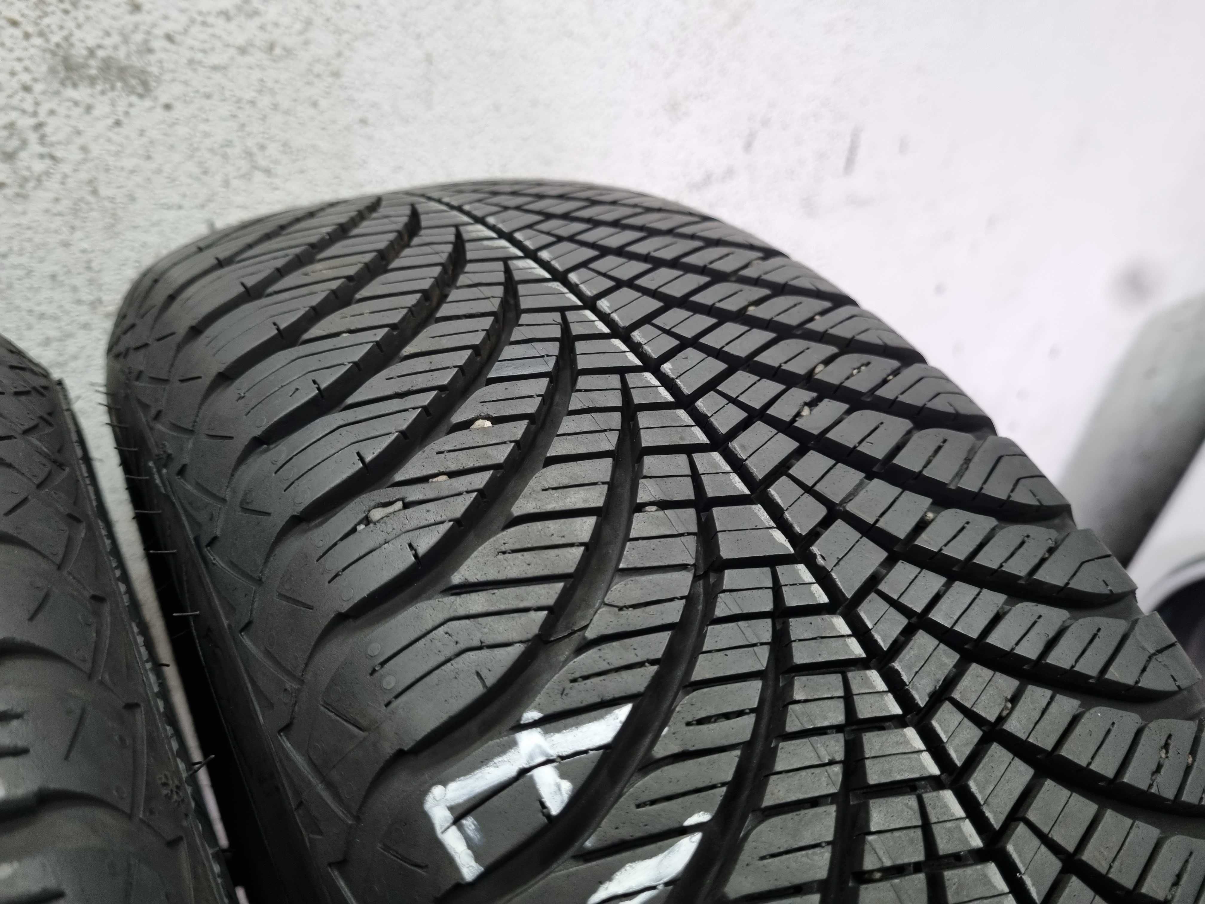 195/65/15 91T Goodyear Vector 4S Gen-2 ROK 2017