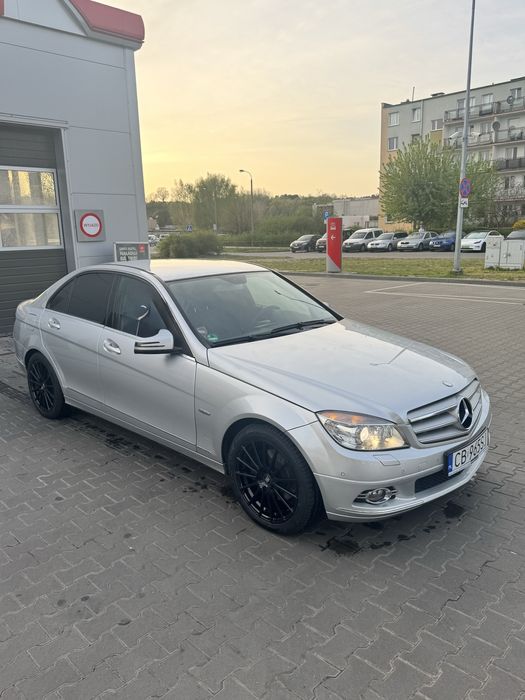 Mercedes w204  2009 benzyna 1.8kompresor