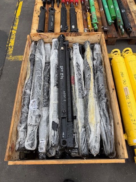 NOWY siłownik hydrauliczny przemysłowy wyprzedaż hurtowa