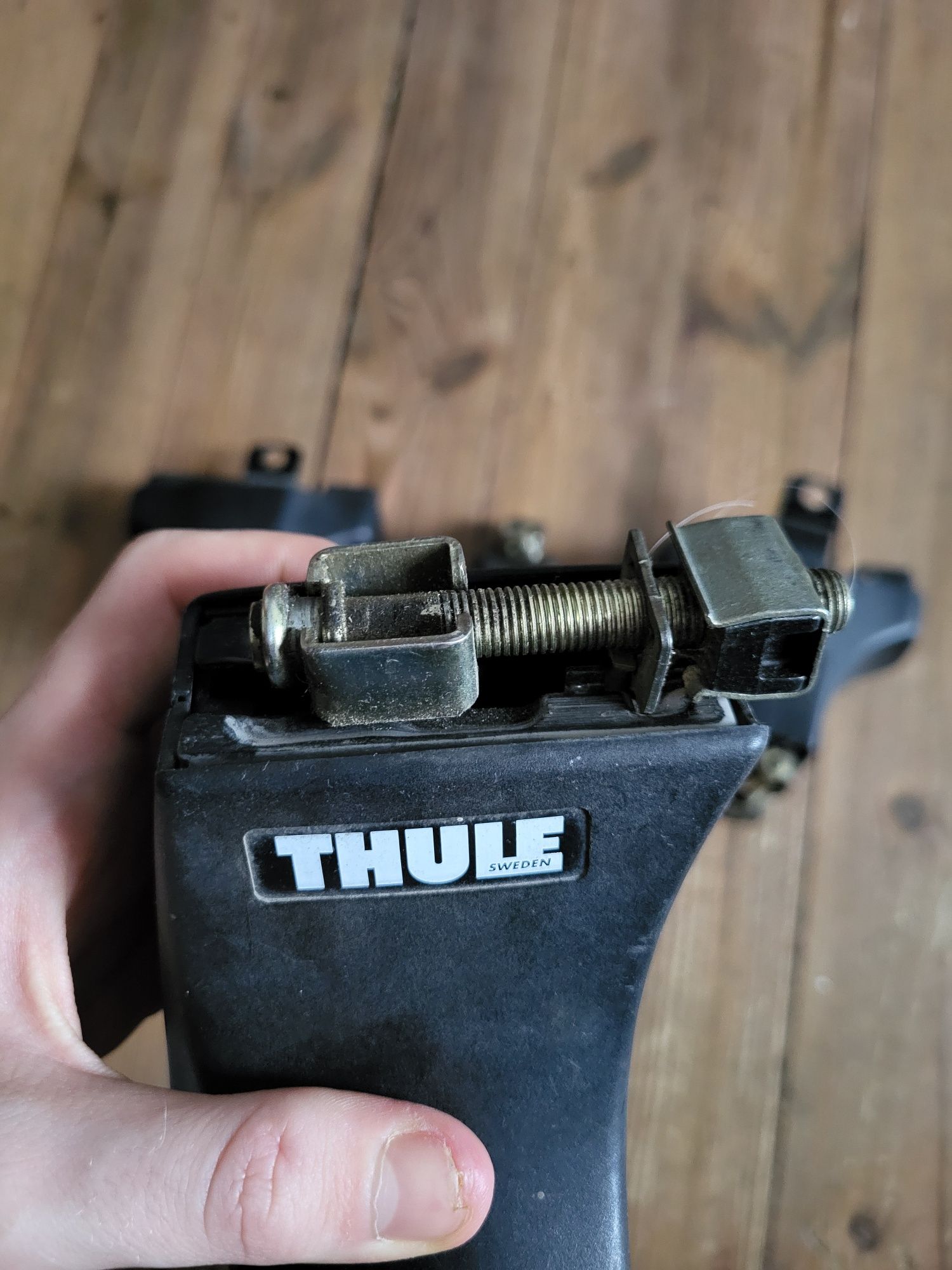 Stopy dachowe Thule