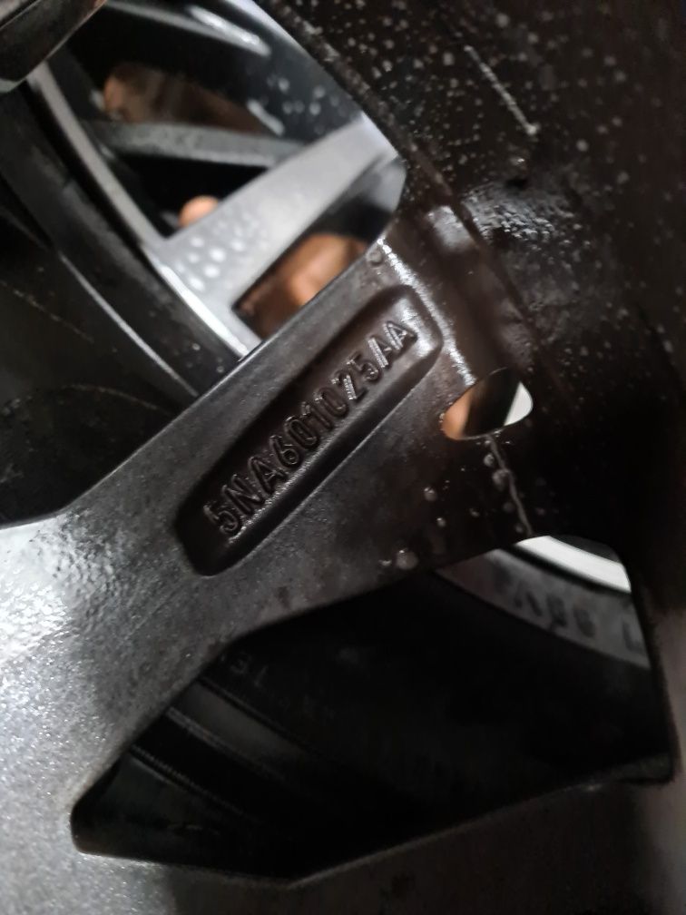 Alufelgi  17 Kola Vw Tiguan II 5NA