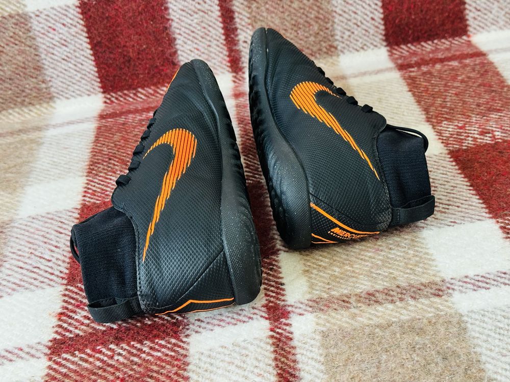 (Оригінал) сороконіжки,футзалки Nike MercurialX SuperflyX 6, розмір 37