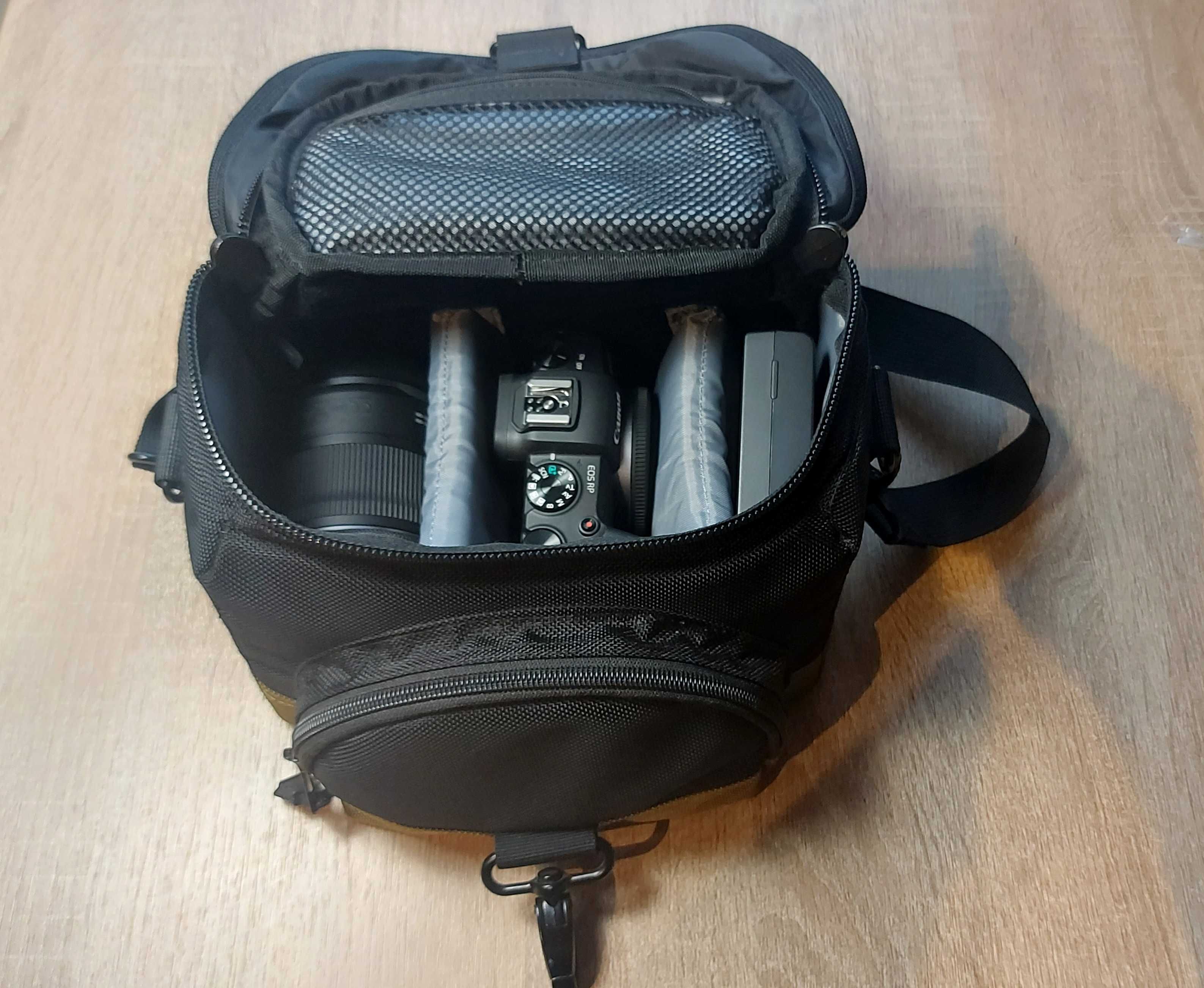 Aparat Canon RP i obiektyw z torbą w doskonałym stanie